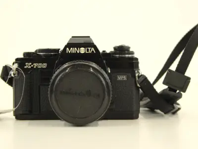 Minolta X-700 met 50 mm 1:1.7 Minolta rokkor lens – kavel bij De Kringwinkel, Antwerpen