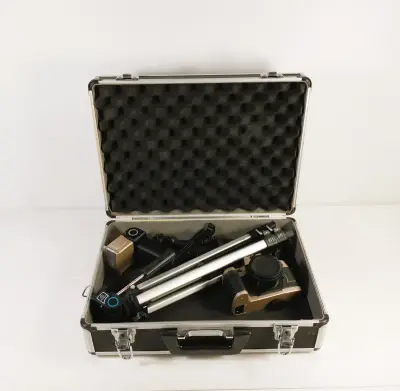 Vintage Canomatic 35mm camera met flitser, statief en koffer – kavel bij De Kringwinkel, Turnhout