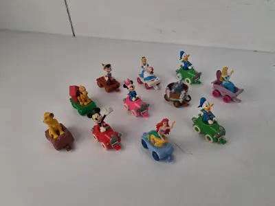McDonald's Happy Meal: Mickey's Birthdayland – kavel bij De Kringwinkel, Waardamme