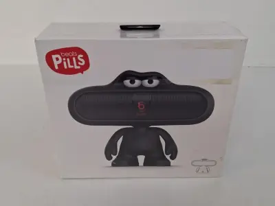 Beats by Dr. Dre – Beats Pill Character / Stand (Zwart) – kavel bij De Kringwinkel, Waardamme