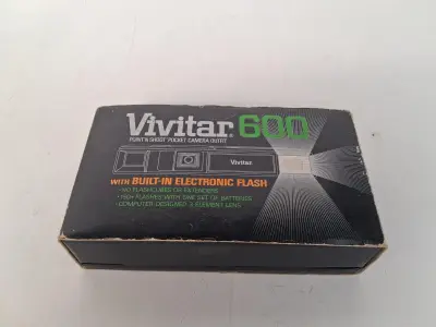Vivitar 600 Point 'n Shoot zakcamera – kavel bij De Kringwinkel, Waardamme