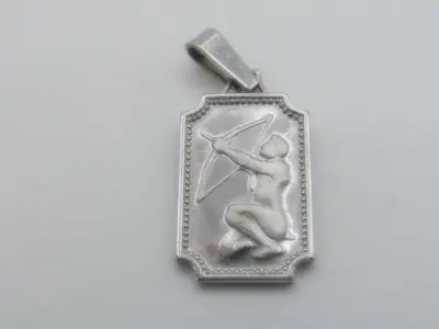 Zilveren Hanger "Boogschutter / Sterrenbeeld" – kavel bij De Kringwinkel, Diest