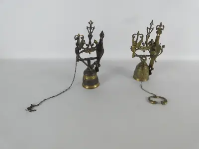 Set van 2 Messing Kloosterbellen – kavel bij De Kringwinkel, Heverlee