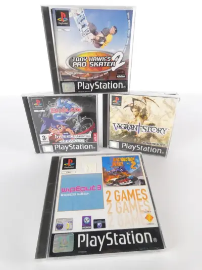 4 Originele PS1-games PAL - Compleet met boekjes – kavel bij De Kringwinkel, Heverlee
