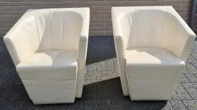 2 Jori Ice Cube fauteuils – kavel bij De Kringwinkel, Lochristi