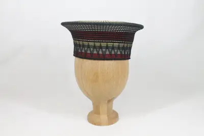 Traditionele Zuid-Afrikaanse Zulu-hoed – kavel bij De Kringwinkel, Brecht
