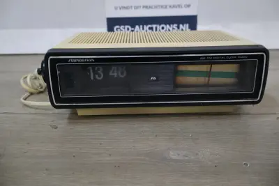 Vintage Soundesign AM/FM digitale klokradio – kavel bij GSD Auctions, Zoeterwoude