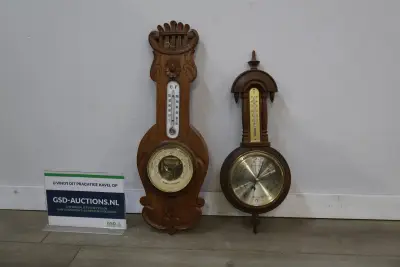 Set houten barometers met thermometers – kavel bij GSD Auctions, Zoeterwoude