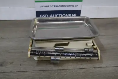 Vintage Zenith Keukenweegschaal tot 5 kg – kavel bij GSD Auctions, Zoeterwoude