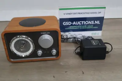 Tangent Uno Radio met houten behuizing – kavel bij GSD Auctions, Zoeterwoude