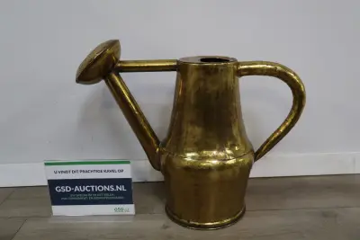 Grote messing gietersproeier – kavel bij GSD Auctions, Zoeterwoude