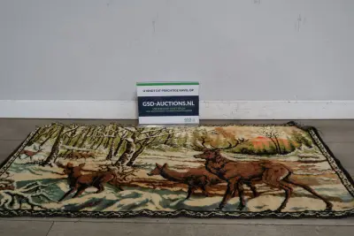 Kleed met hertenmotief – kavel bij GSD Auctions, Zoeterwoude