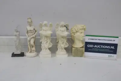Set decoratieve beelden van diverse klassieke figuren – kavel bij GSD Auctions, Zoeterwoude