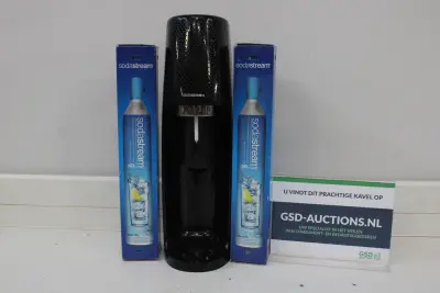 SodaStream bruiswatertoestel met 2 CO2-flessen – kavel bij GSD Auctions, Zoeterwoude