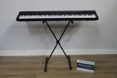 Elektronische keyboard op standaard - Max music KB6 – kavel bij GSD Auctions, Zoeterwoude