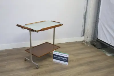 Vintage Elektrische Serveer Trolley – kavel bij GSD Auctions, Zoeterwoude