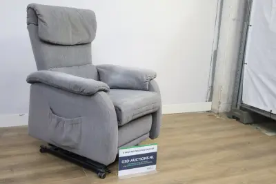 Sta-op-stoel, Fauteuil - Himolla Senator - Cumulus – kavel bij GSD Auctions, Zoeterwoude