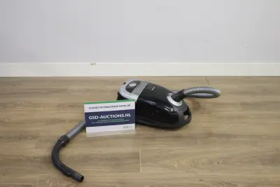 Miele Stofzuiger Black Pearl 5000 – kavel bij GSD Auctions, Zoeterwoude