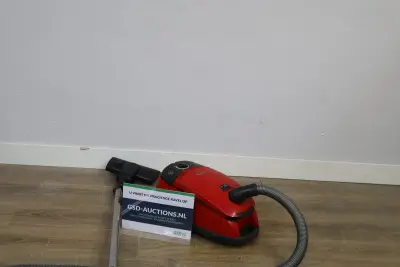 Miele Cat & Dog Plus stofzuiger – kavel bij GSD Auctions, Zoeterwoude