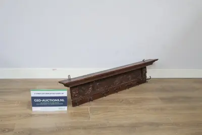 Antieke Wandkapstok met snijwerk – kavel bij GSD Auctions, Zoeterwoude