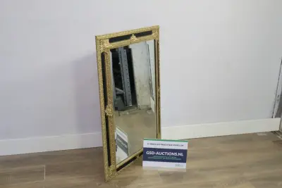 Grote Spiegel in Decoratieve Lijst – kavel bij GSD Auctions, Zoeterwoude