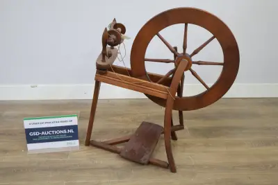 Antiek spinnewiel – kavel bij GSD Auctions, Zoeterwoude