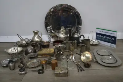 Collectie Verzilverde decoratieve en gebruiksvoorwerpen – kavel bij GSD Auctions, Zoeterwoude