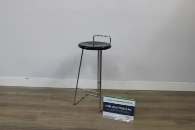 Designer Kruk - van Georges Coslin voor Dada, 1970s – kavel bij GSD Auctions, Zoeterwoude