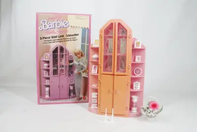 Vintage Living Pretty Barbie 3-Piece Wall Unit – kavel bij De Kringwinkel, Brecht