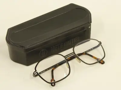 Odette Lunettes Fineburg M402 montuur - Antwerp – kavel bij De Kringwinkel, Antwerpen