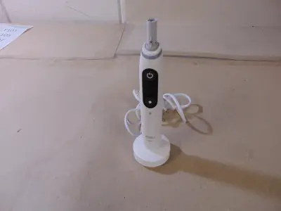 Oral-B iO Elektrische Tandenborstel – kavel bij GSD Auctions, Zoeterwoude