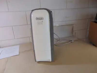 Delonghi Tasciugo AriaDry Light DNS80 Luchtontvochtiger – kavel bij GSD Auctions, Zoeterwoude