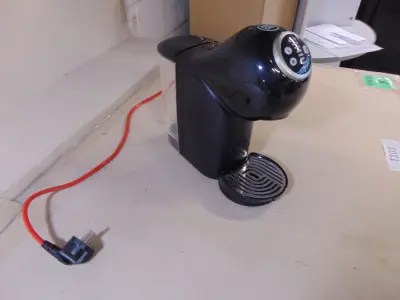 Krups Genio S Plus KP3408 Dolce Gusto Koffiemachine – kavel bij GSD Auctions, Zoeterwoude