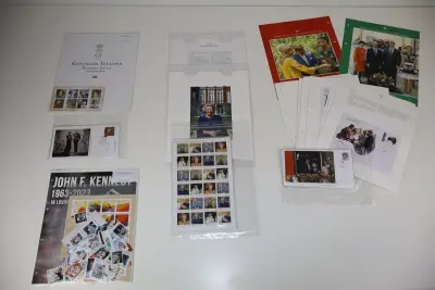 Uitgebreide Koninklijke en Historische Postzegelcollectie – kavel bij De Kringwinkel, Izegem