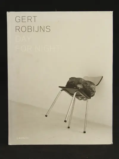 Gert Robijns Day for night – kavel bij De Kringwinkel, Antwerpen