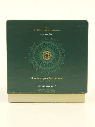 Rituals "The Ritual of Anahata open your heart Iluminiate your heart" rosewood & Pine limited edition geurkaars (nieuw in O.V.P. ) – kavel bij De Kringwinkel, Antwerpen