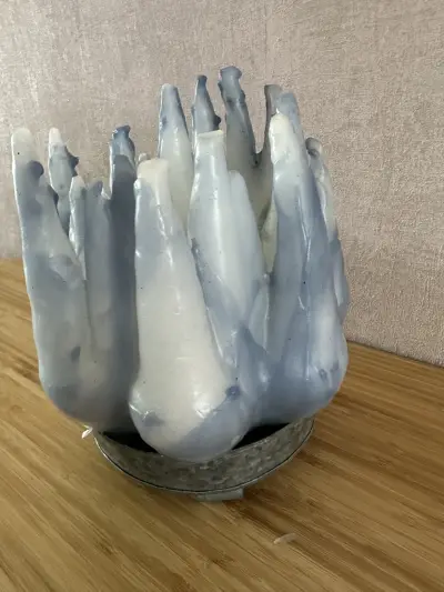 Kaars / kaarsenkandelaar van wax (handgemaakt) – kavel bij GSD Auctions, Zoeterwoude