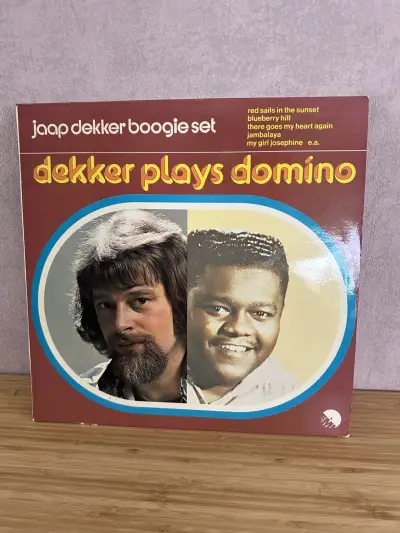 Dekker plays domino’s lp Ongetest – kavel bij GSD Auctions, Zoeterwoude