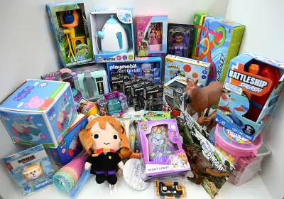Mystery Speelgoed Box XXL met 100 items – kavel bij GSD Auctions, Zoeterwoude