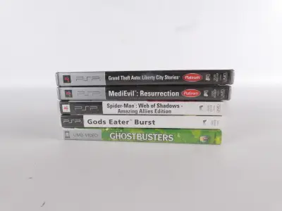 Verzameling Sony PSP-games en UMD-film – kavel bij De Kringwinkel, Heverlee