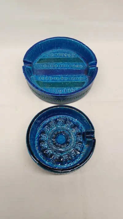 Vintage Bitossi "Rimini Blu" asbakken door Aldo Londi – kavel bij De Kringwinkel, Zottegem