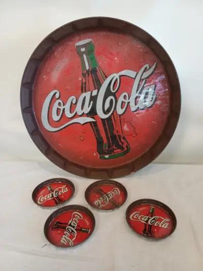 Vintage Coca-Cola plateau en onderleggers – kavel bij De Kringwinkel, Oudenaarde