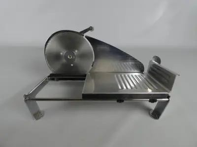 Caddy snijmachine – kavel bij De Kringwinkel, Diest