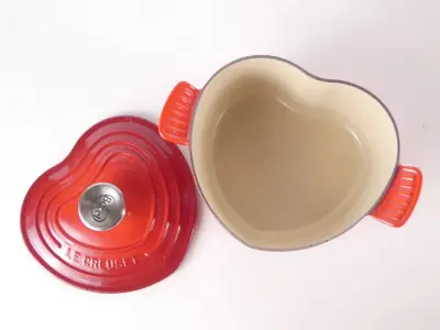 Le Creuset Keukenset – kavel bij De Kringwinkel, Heverlee