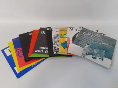Vinyl: Lot van 13 Belgische retro house maxi singles – kavel bij De Kringwinkel, Gent