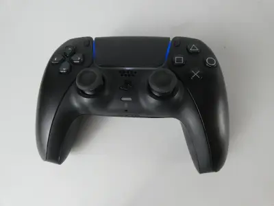 Zwarte Sony DualSense controller voor PlayStation 5 – kavel bij De Kringwinkel, Heverlee