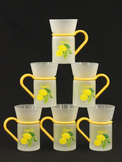 6 “Lemon Tea” glazen mokken ‘Inspiration’ jaren 70 stijl – kavel bij De Kringwinkel, Antwerpen