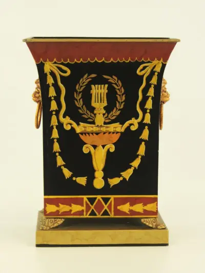 Decoratieve metalen cachepot of paraplubak in Empirestijl – kavel bij De Kringwinkel, Antwerpen