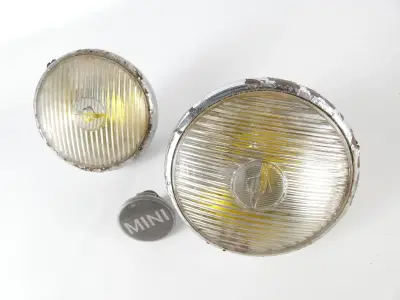 Set van 2 vintage Mini Cooper koplampen – kavel bij De Kringwinkel, Heverlee