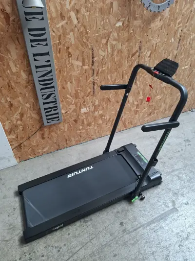 Tunturi Cardio Fit T30 Loopband – Compact, Intelligent & In absolute topstaat! – kavel bij De Kringwinkel, Waardamme